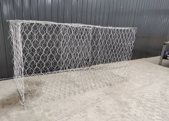 3x1x0.5m 80x100mm の金属の Gabion のバスケットの川岸の安定性によって編まれる箱