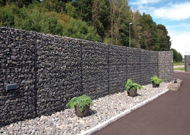 Eco Friendyポリ塩化ビニールは溶接された網のGabions 4mmの直径50mm*50mmの網に塗った