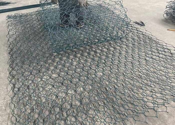 川のコースの保護のためのGalfanの高圧60x80mm 2.4mm Gabionの金網