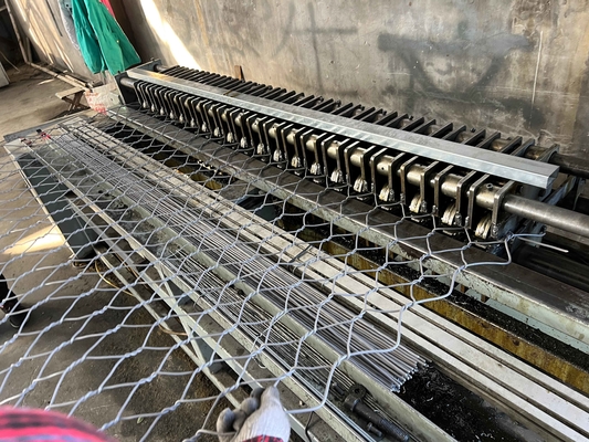 2x1x1m ガルファンのガビオンバスケット 支え壁 3.4mm