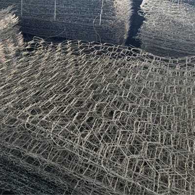 亜鉛メッキされた蛇籠バスケット 2x1x1m 二重ねじり鋼線メッシュ 2.7mm ワイヤー