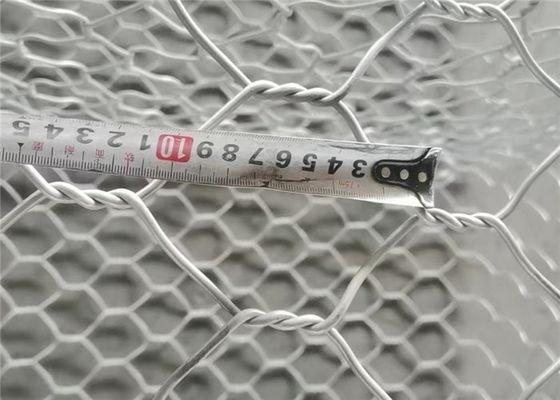 ポリ塩化ビニールの上塗を施してある金属のガビオンのバスケットの重い電流を通された盛土の保護